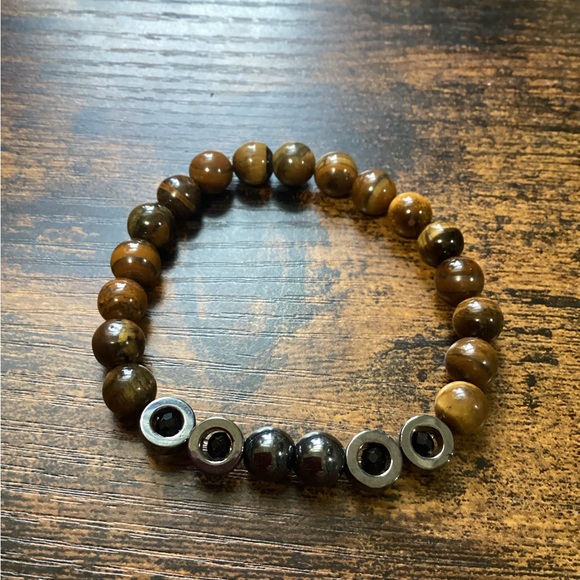 Bracelets - Picture 3 of 4